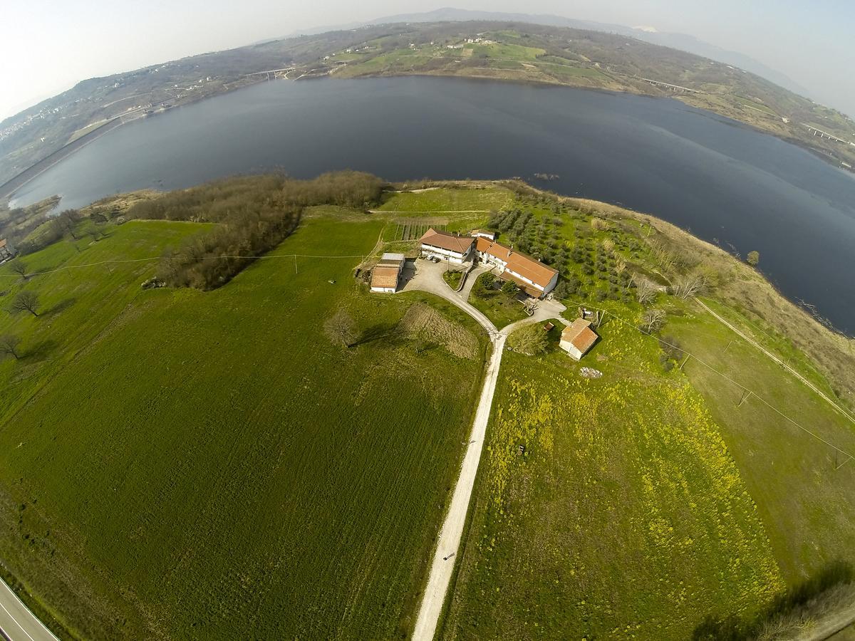 B&B Il Gheppio Campolattaro Bagian luar foto